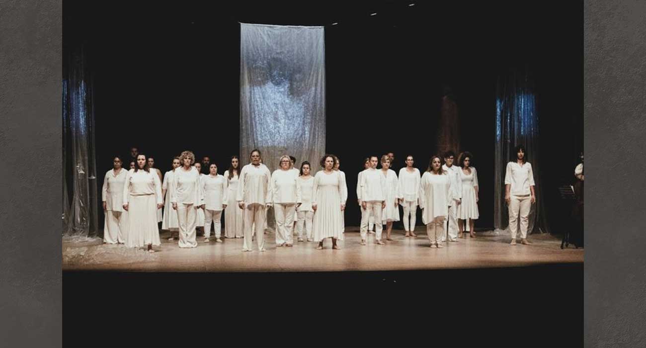 «Φωνές Γυναικών» με αληθινές μαρτυρίες και ιστορίες, από την Θεατρική Ομάδα «Θέρως», στη Στέγη